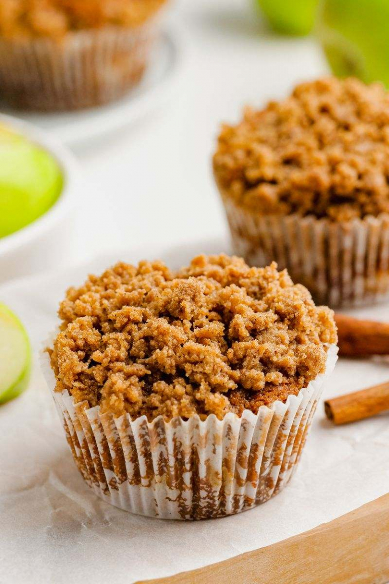 Healthy Cinnamon Apple Muffins | Easy Wholesome