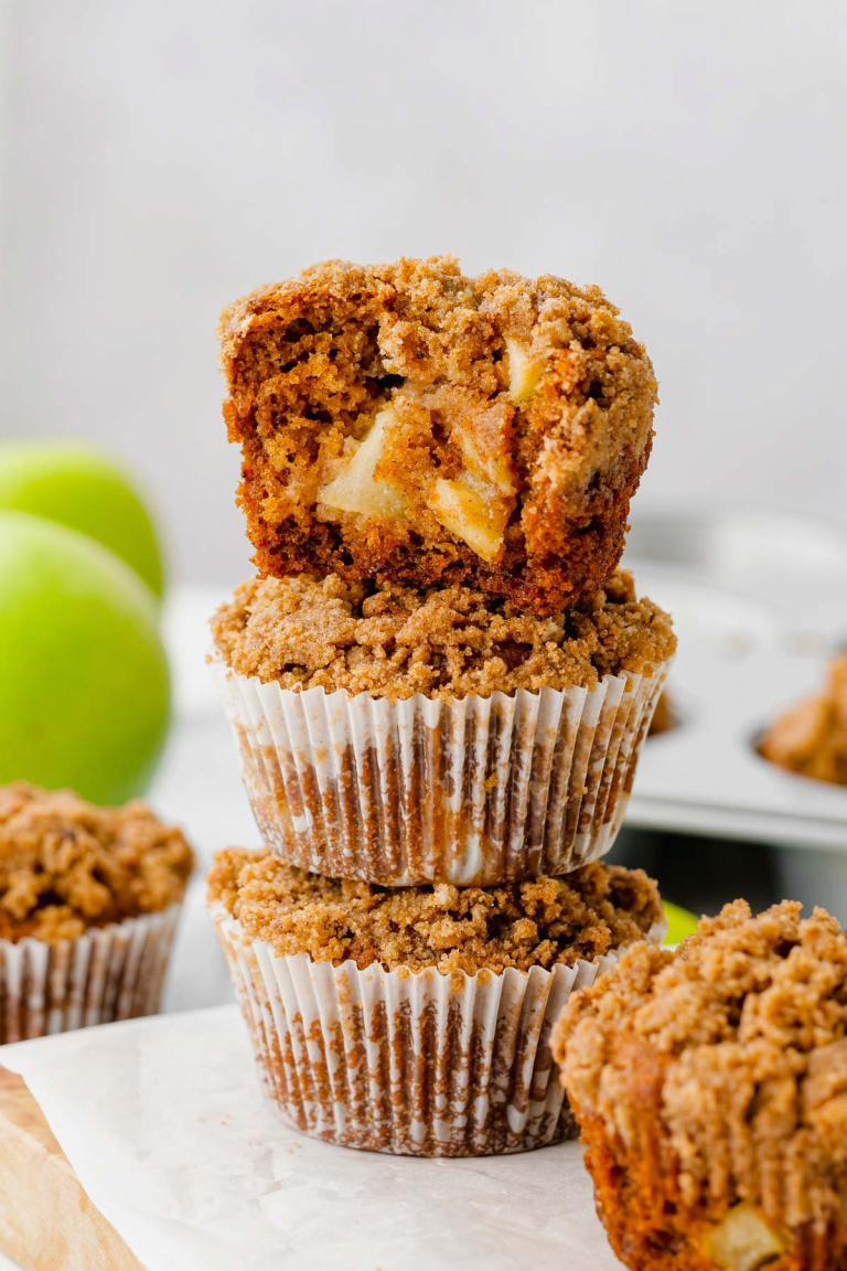Healthy Cinnamon Apple Muffins | Easy Wholesome