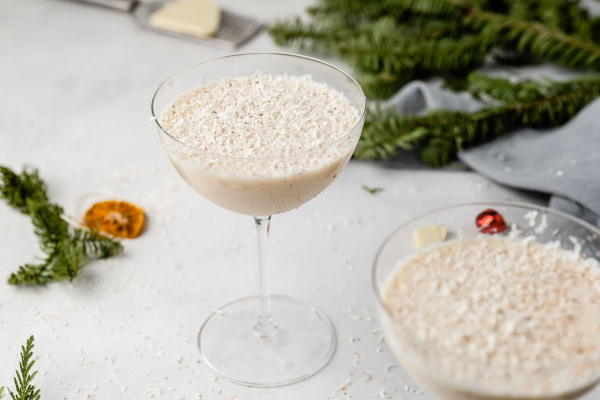 White Christmas Cocktail with Christmas decorations