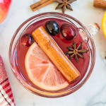 Alcoholic wassail in glass