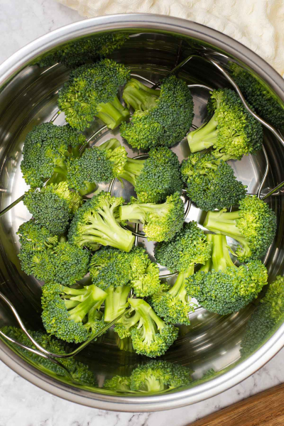 raw broccoli in instant pot
